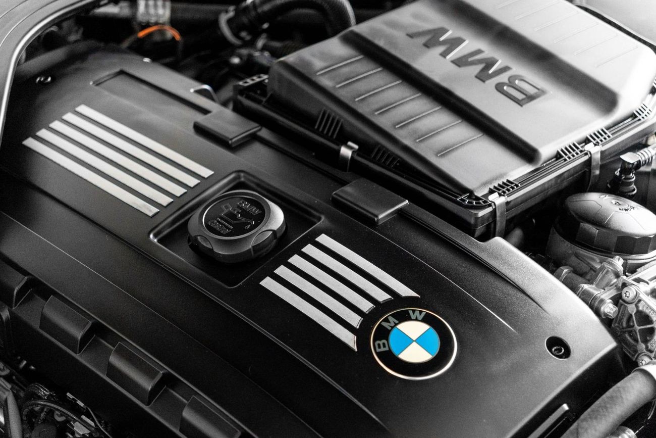 BMW Z4 M 2015 BMW Z4 SDrive35is M-Sport / Full-Service History