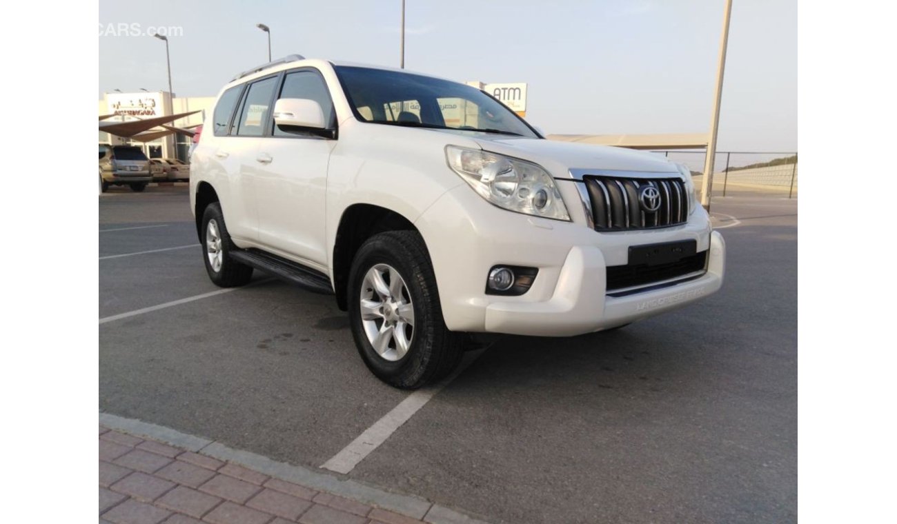 Toyota Prado 2011 gcc very celen car