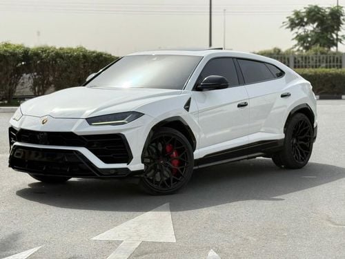 Lamborghini Urus 2019 LAMBOGHINI URUS STD 4.0T V8 GCC EXCELLET COND