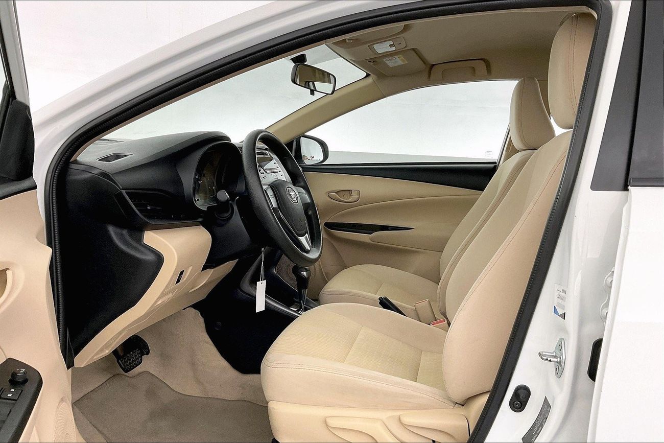 Volkswagen Passat Trendline | 1 year free warranty | 0 Down Payment