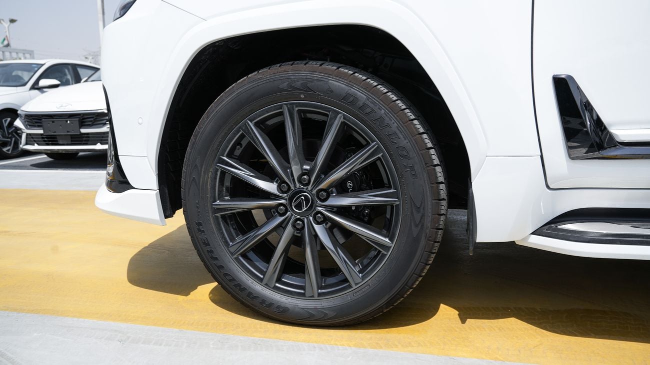 Lexus LX700h