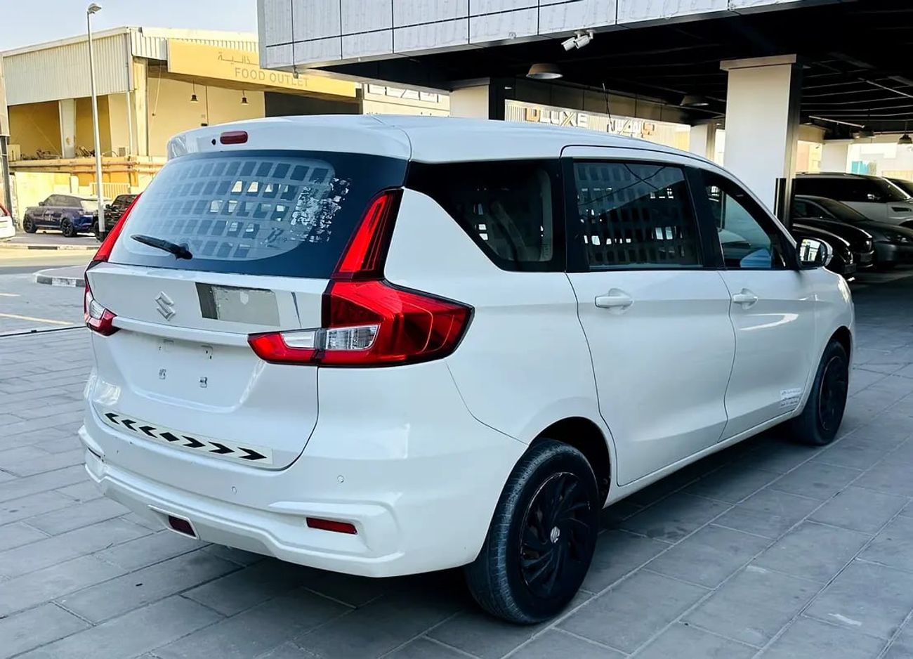 سوزوكي ايرتيغا Delivery Van | 2 Seater | NO CONVENIENCE FEES l