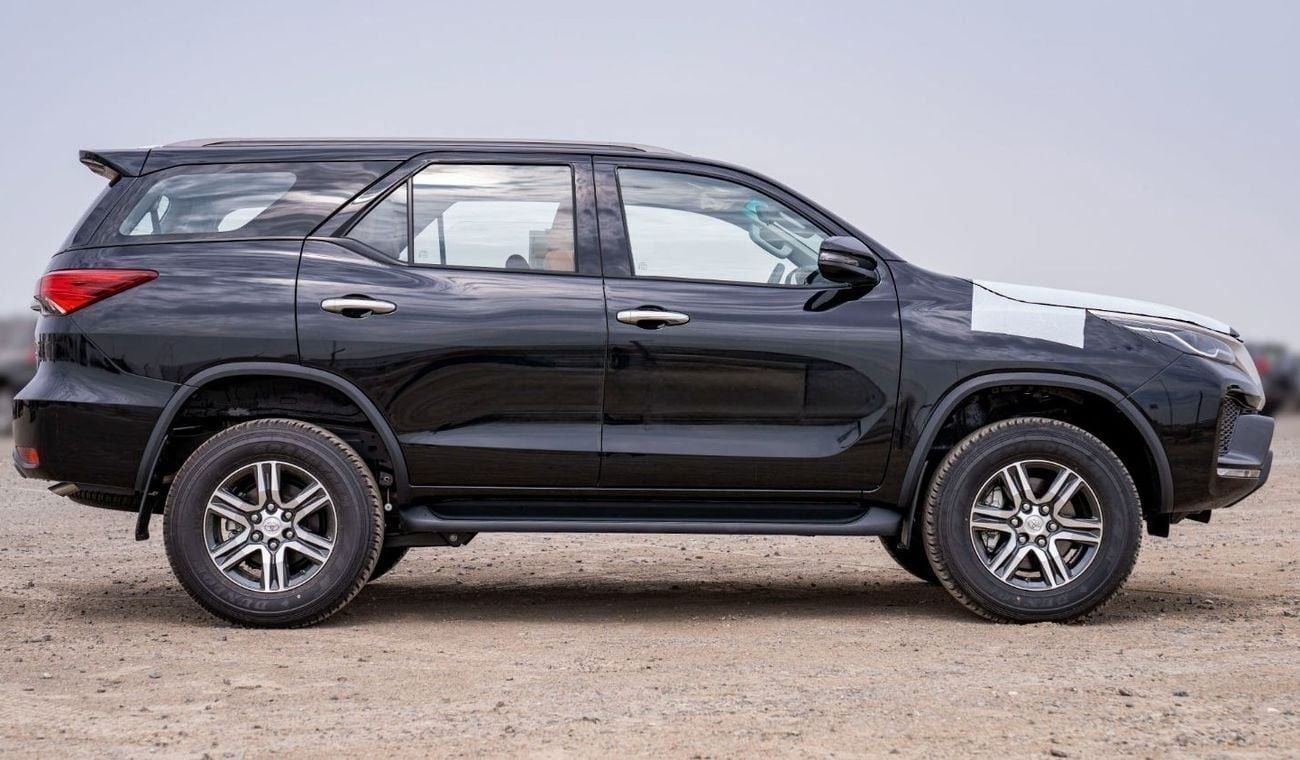 تويوتا فورتونر EXR FORTUNER 2.7L 4WD PETROL 2025