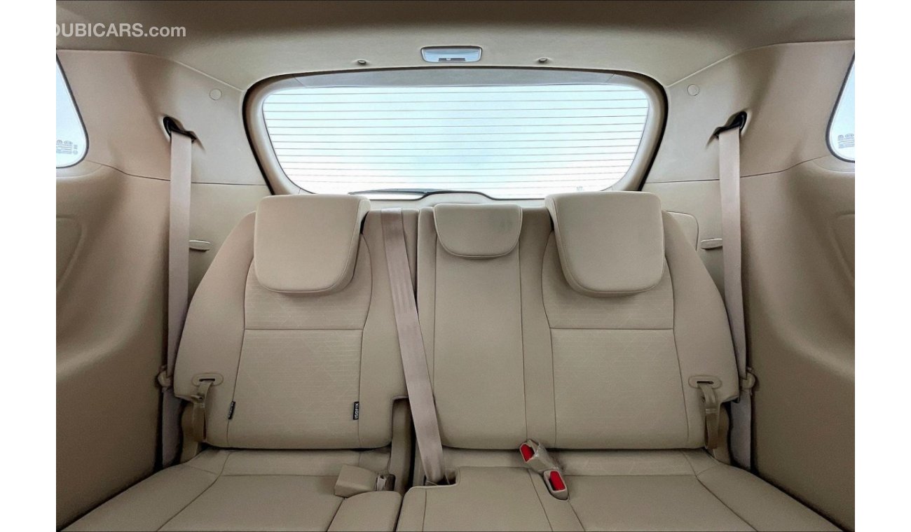 كيا كارنيفال LX