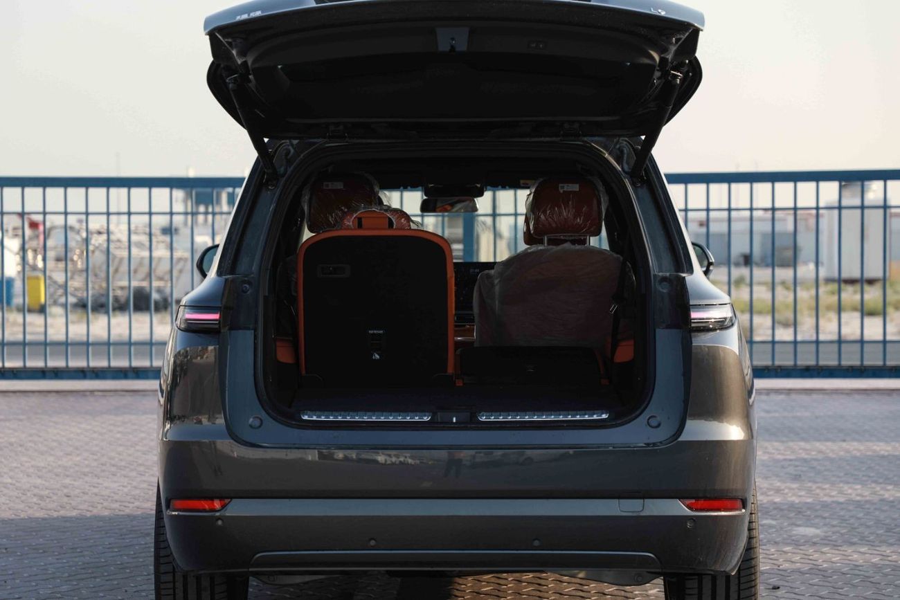 Li Auto L9 2024 Li Auto L9 ULTRA 1.5 - Grey inside Black & Orange | Export Only