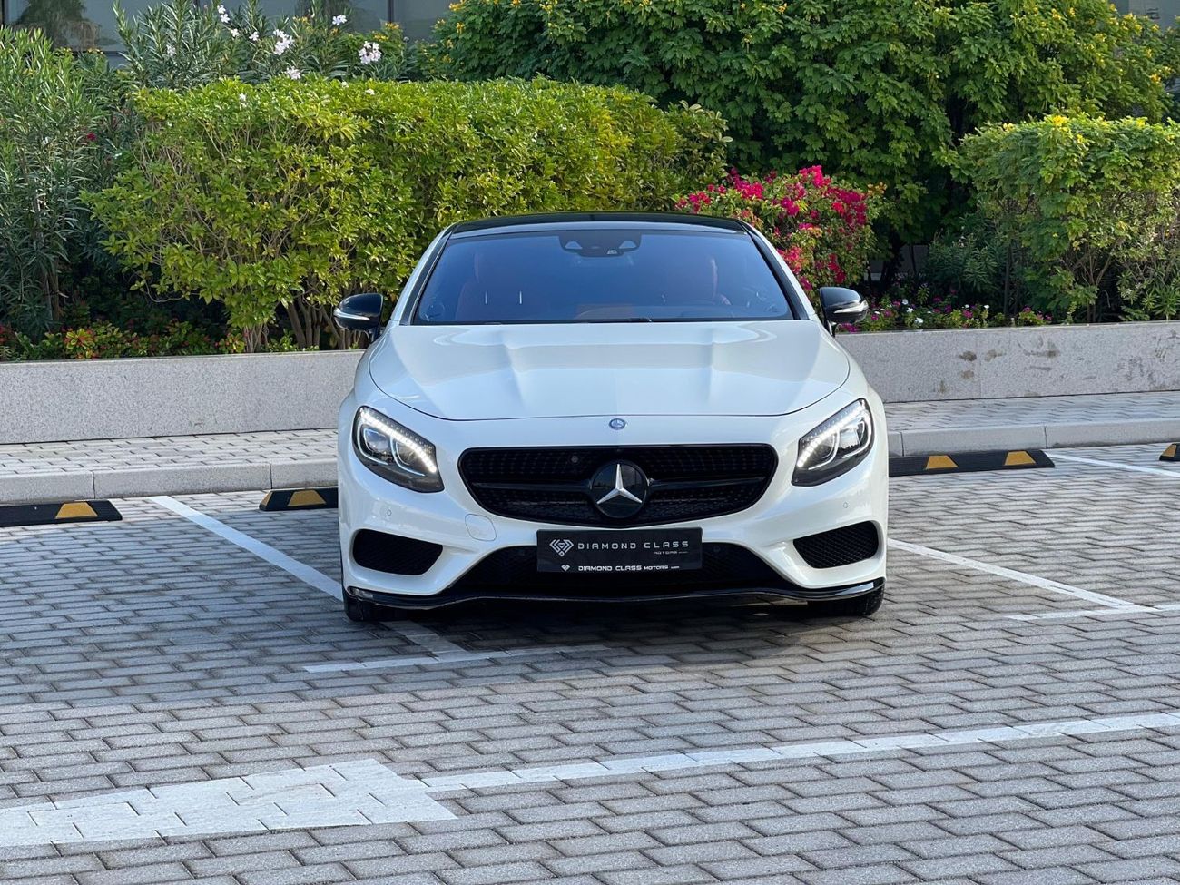 Mercedes-Benz S 500 Coupe Mercedes S500 Coupe AMG Full option Panoramic  360 Camera 6 buttons  GCC AED  UNDER WARRANTY