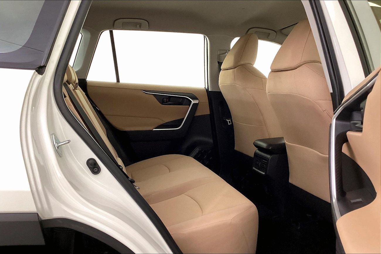 تويوتا راف ٤ EX | شامل الضمان | 0 ﺪﻔﻋﺓ ﺃﻮﻟﻯ