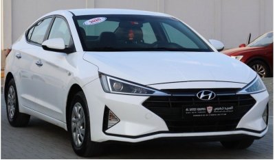 Hyundai Elantra GL Hyundai Elantra 2020 GCC in excellent condition without accidents