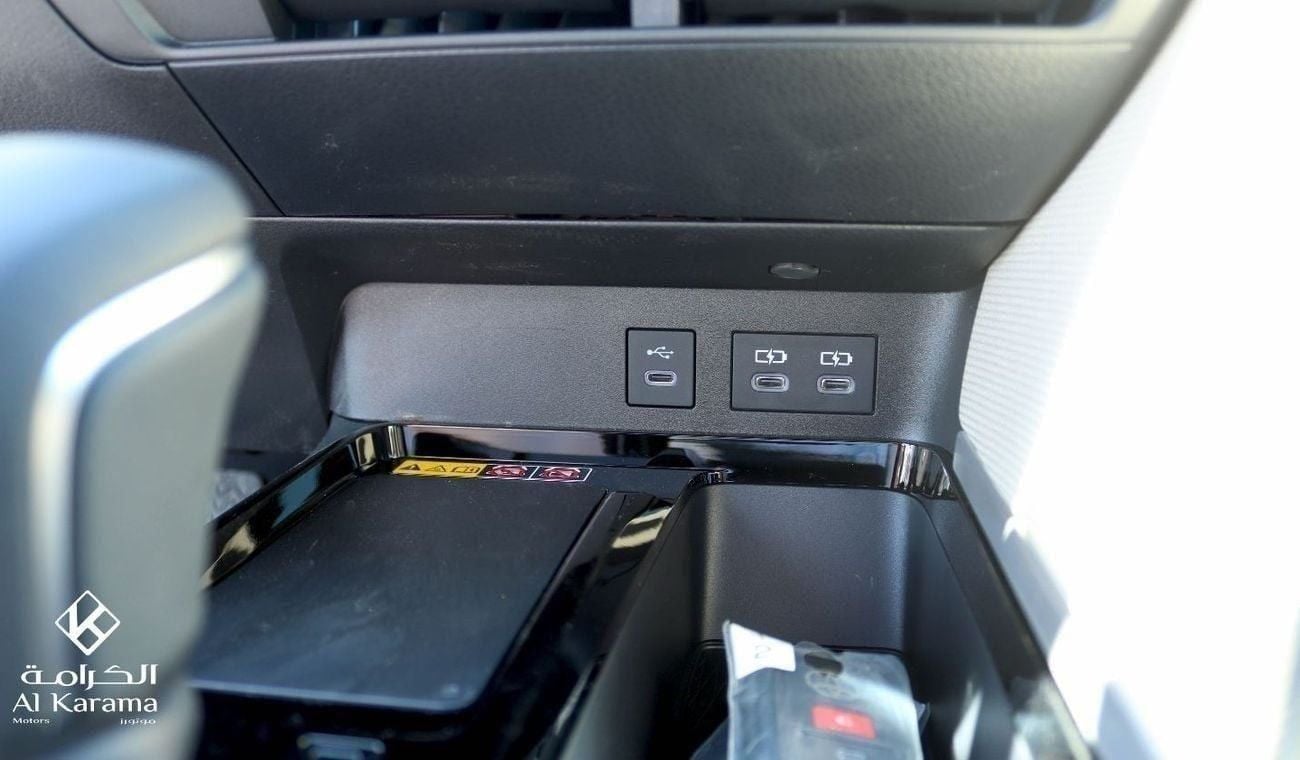 Toyota Camry LE HEV - 2.5L Power Seat | Panoramic Roof | Rear Camera | GCC Specs