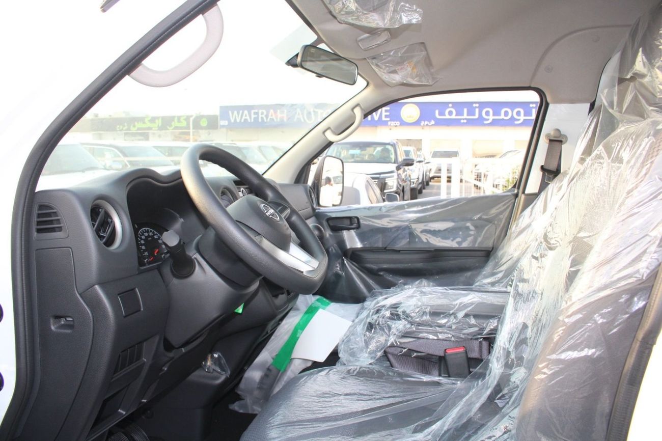 Nissan Urvan NISSAN URVAN 2.5L PETROL STD BODY HIGH ROOF 3 SEATER CARGO VAN MANUAL