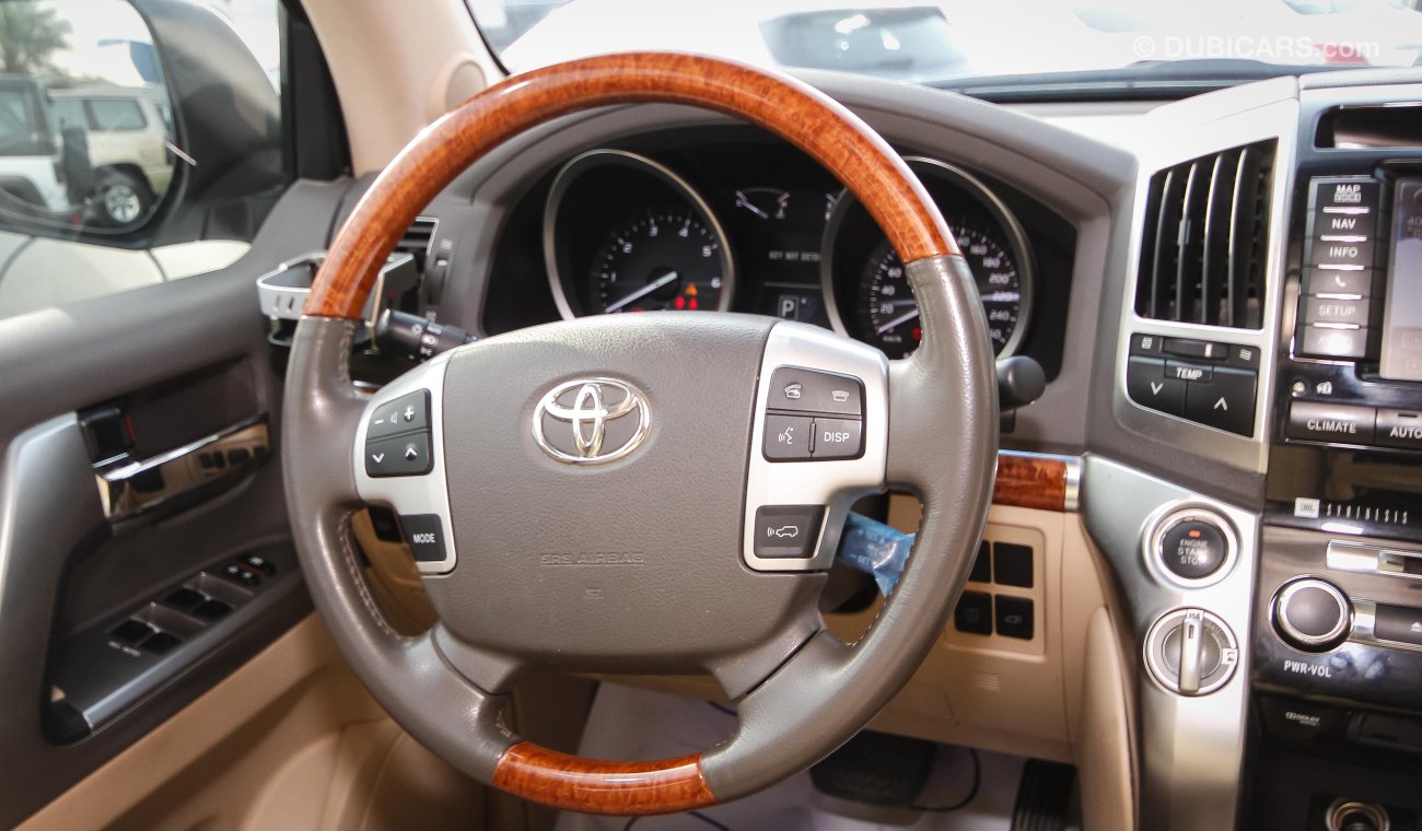 Toyota Land Cruiser VX.R V8 5.7