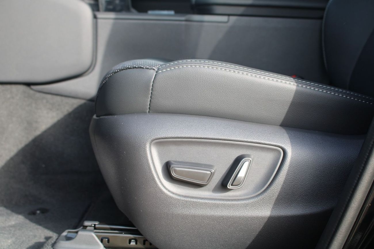 Toyota Prado BRAND NEW LAND CRUISER PRADO KAKADU ,28L ,DIESEL ,RIGHT HAND DRIVE