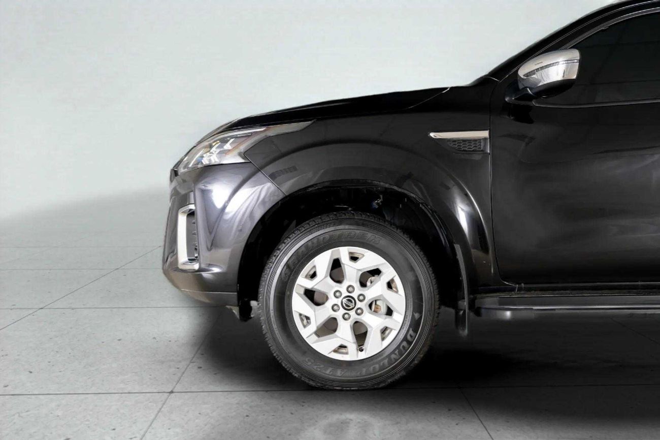 Nissan XTerra Titanium 2.5L RWD TITANIUM 2.5