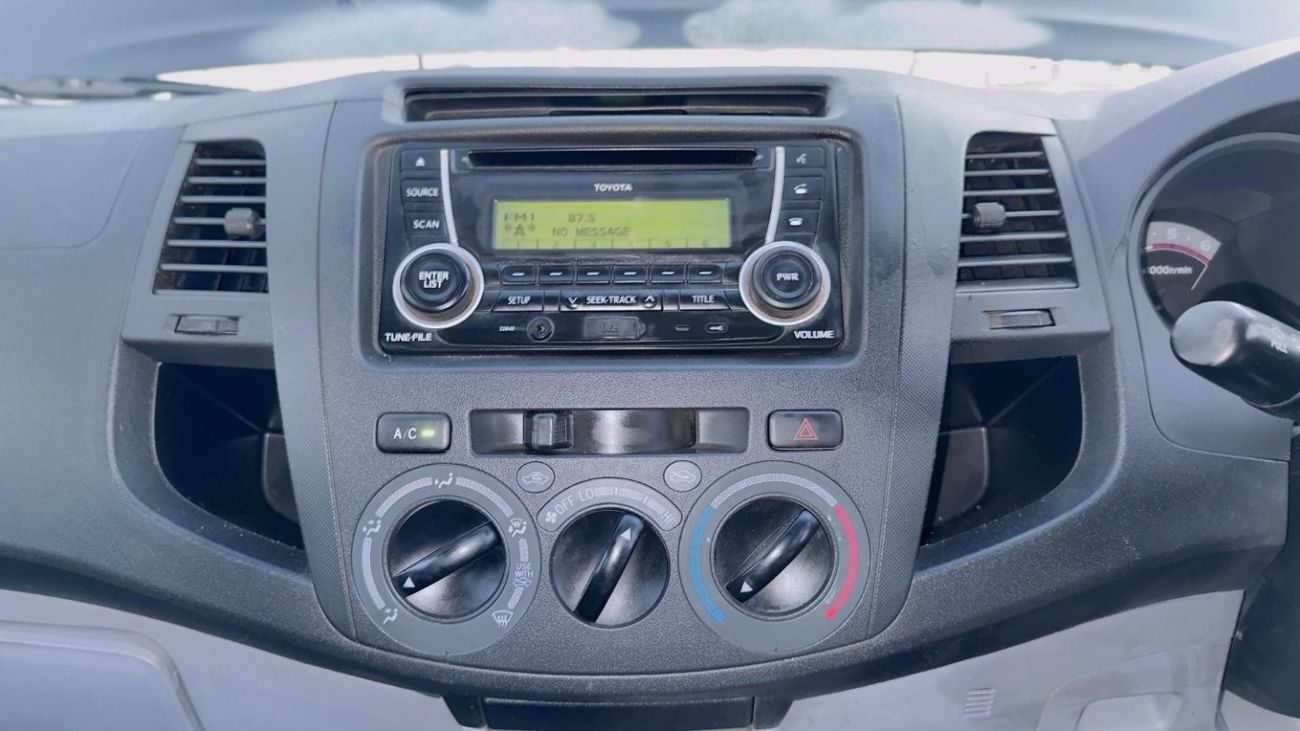 Toyota Hilux DOUBLE CABIN | PREMIUM BULL BAR INSTALLED | 3.0L DIESEL | RHD | 2007 | 4 X 4