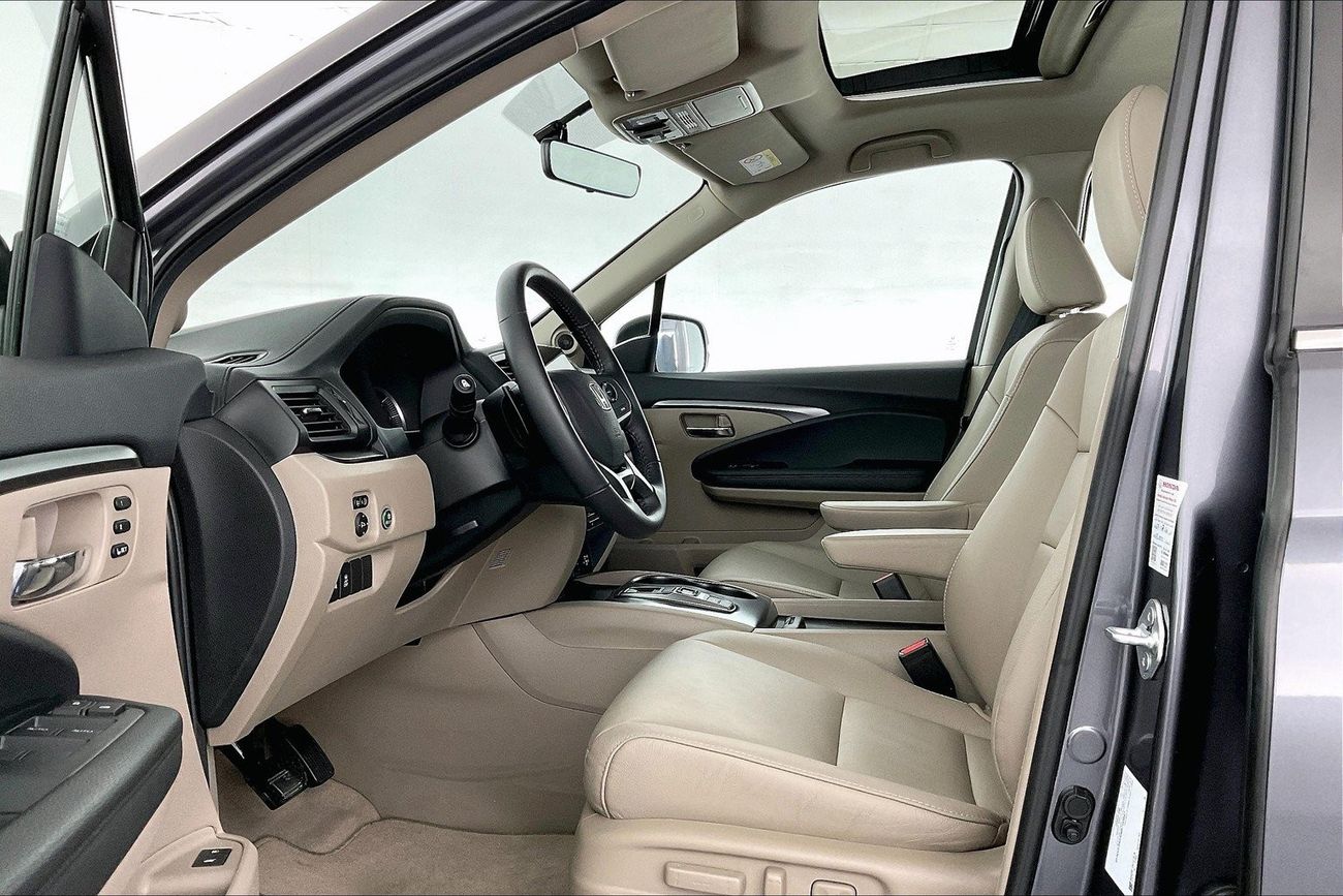 Jeep Grand Cherokee Limited Plus| 1 year free warranty | Exclusive Eid offer