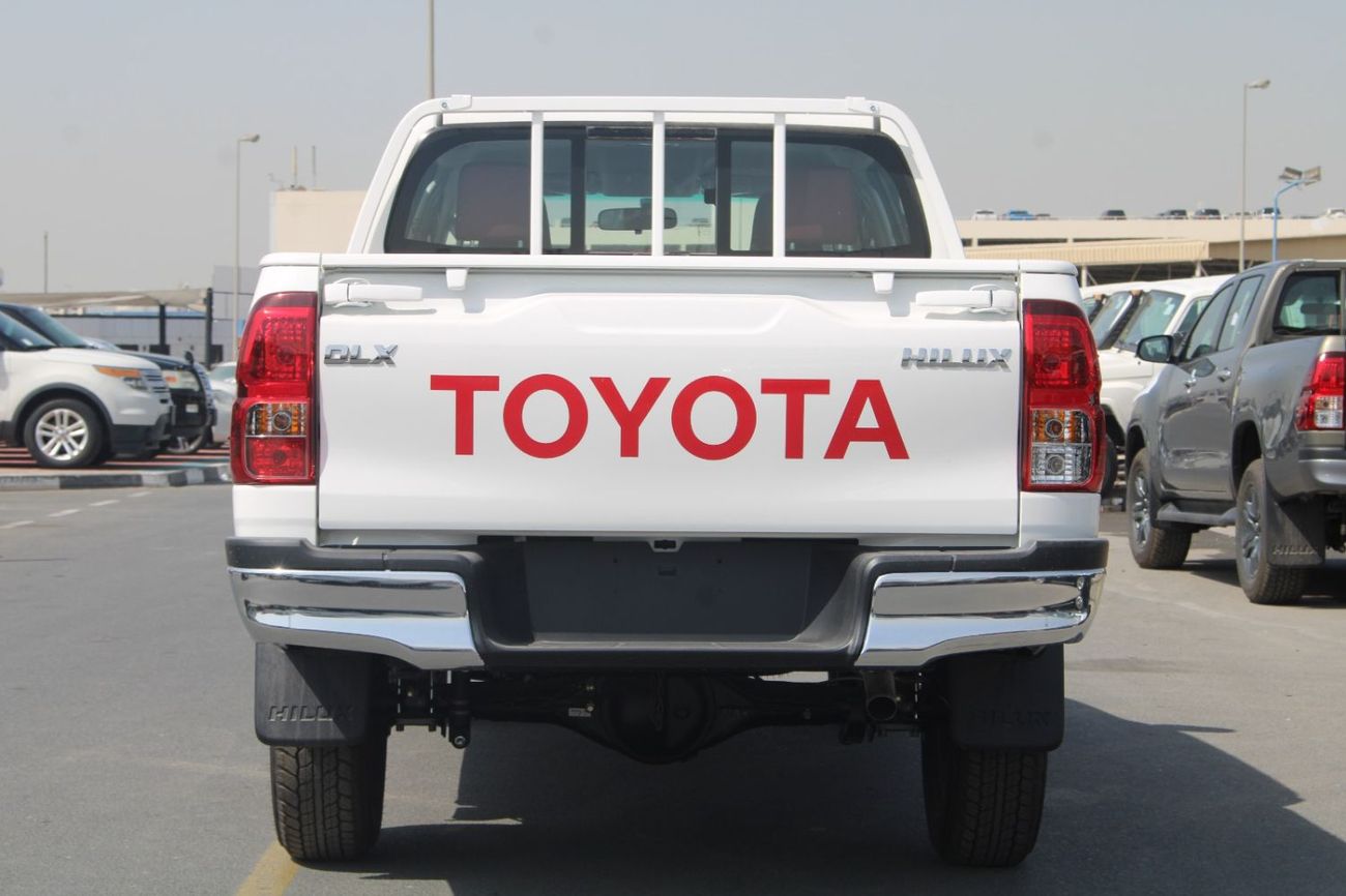 تويوتا هيلوكس TOYOTA HILUX 2.4L DIESEL 4WD DOUBLE CAB DLX-G MANUAL