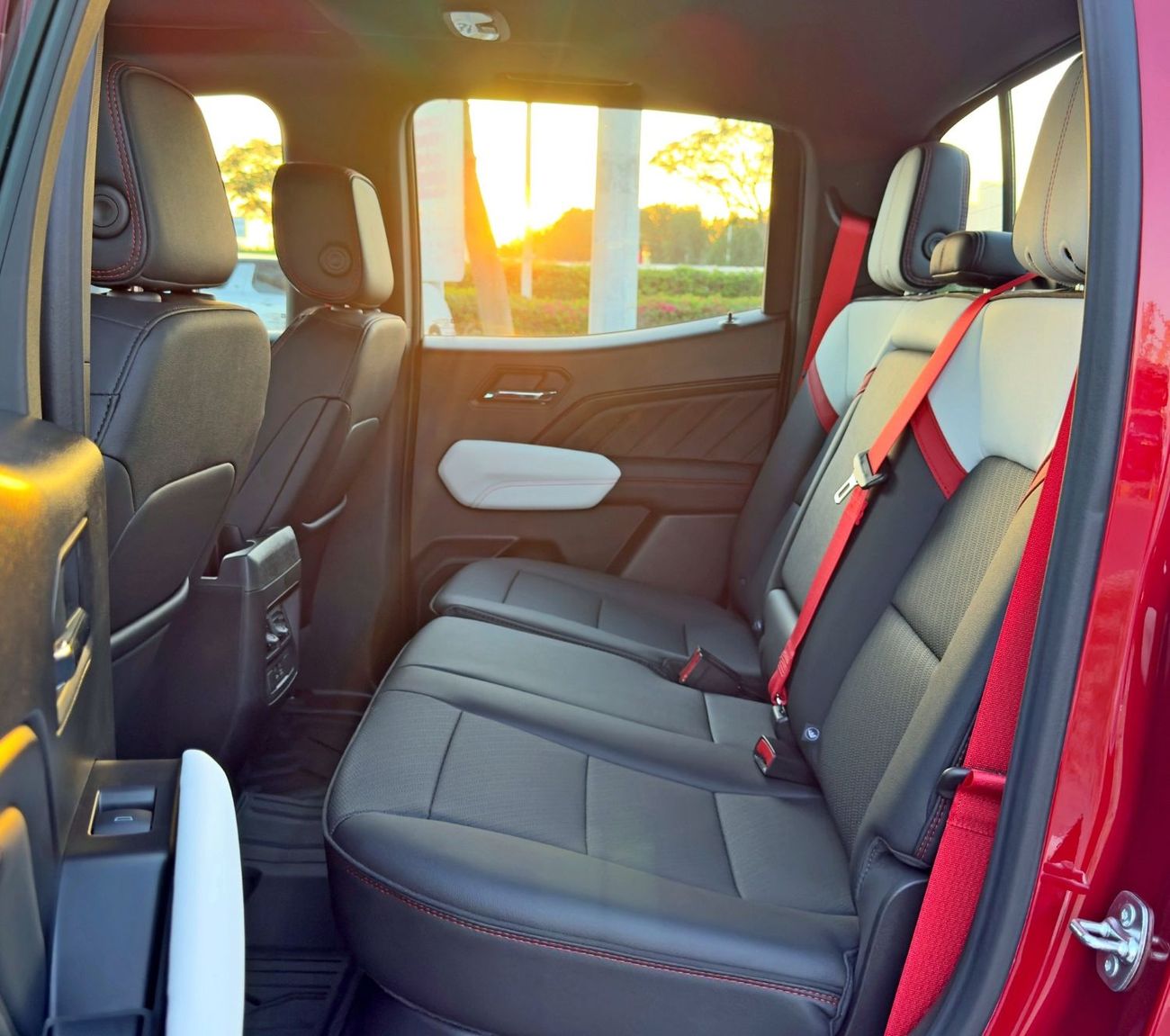 GMC Canyon AT4X 2.7T