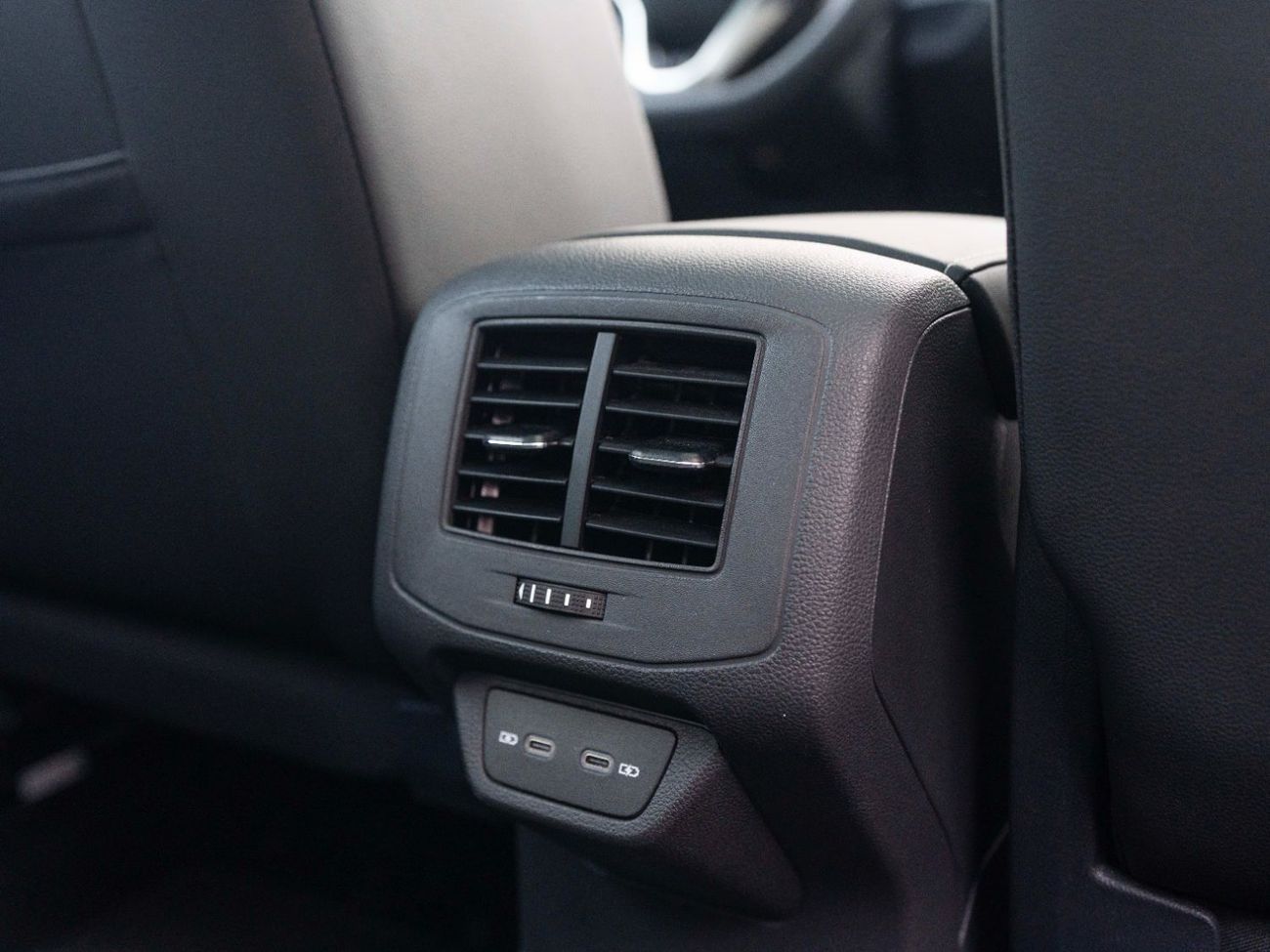 Volkswagen T ROC R-line 1.4L