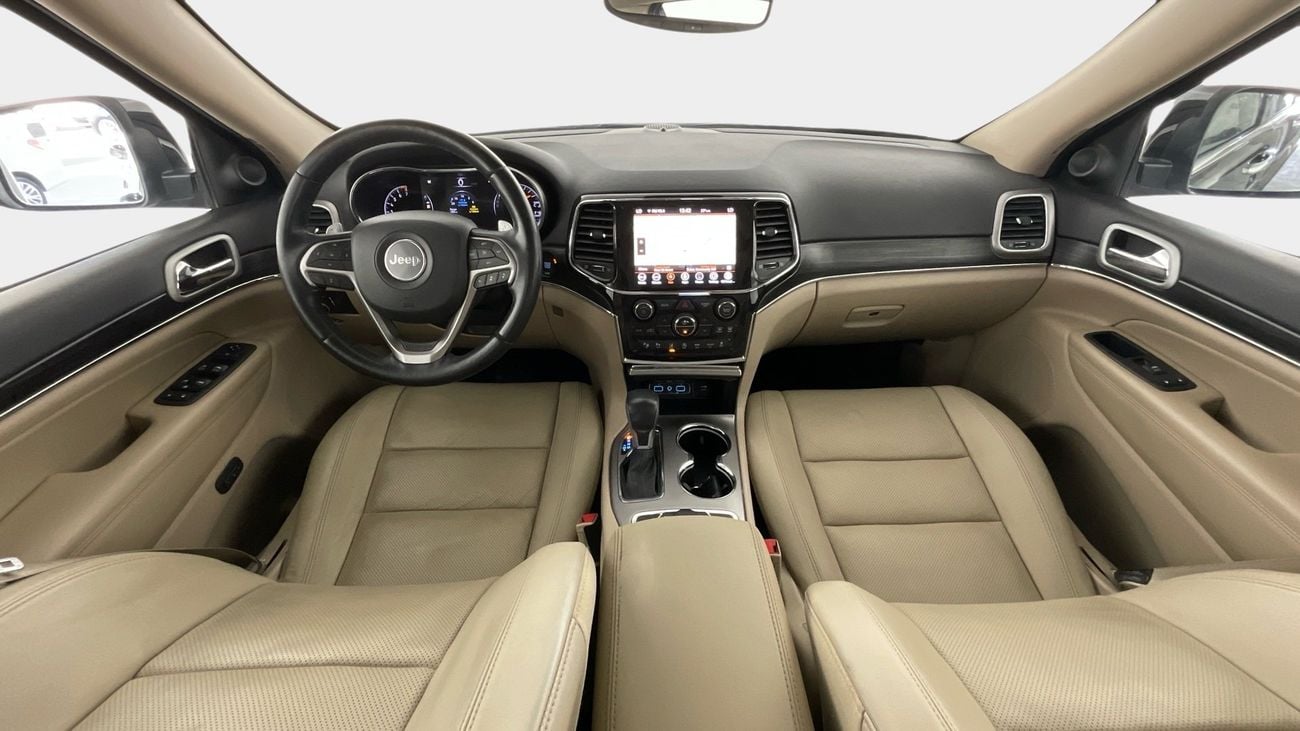 Jeep Grand Cherokee Limited | upto AED 20,000 Ramadan Discount | Guaranteed Warranty | 0 Down Payment