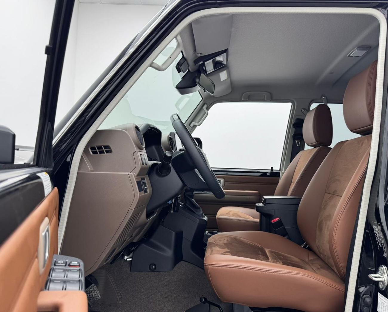 تويوتا لاند كروزر 70 2026 Toyota Land Cruiser 70 Series LC 76 LX, 2030 Toyota Warranty And Service Pack, GCC