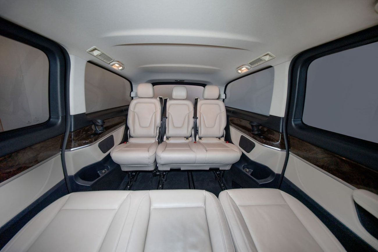 مرسيدس بنز V 250 Std 2.1L