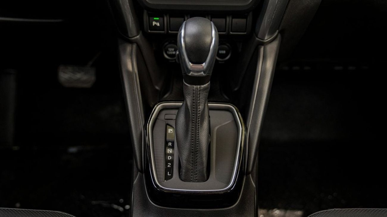 Suzuki Grand Vitara GLX 1.5P AT MY2024 – SILVER