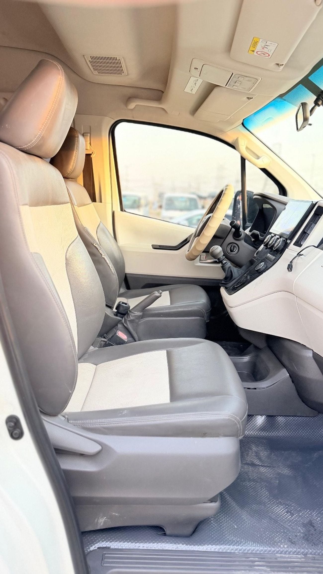 Toyota Hiace GL