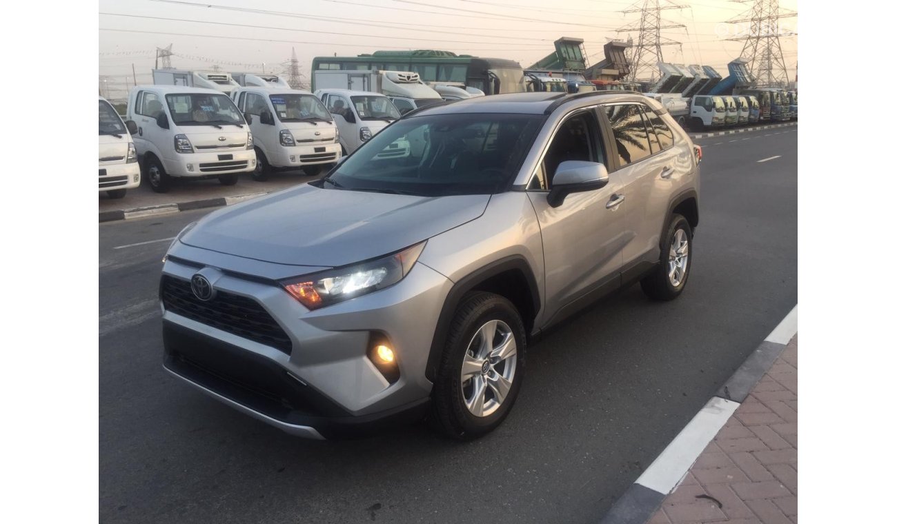 تويوتا راف ٤ TOYOTA RAV4 XLE FULL OPTION 2020