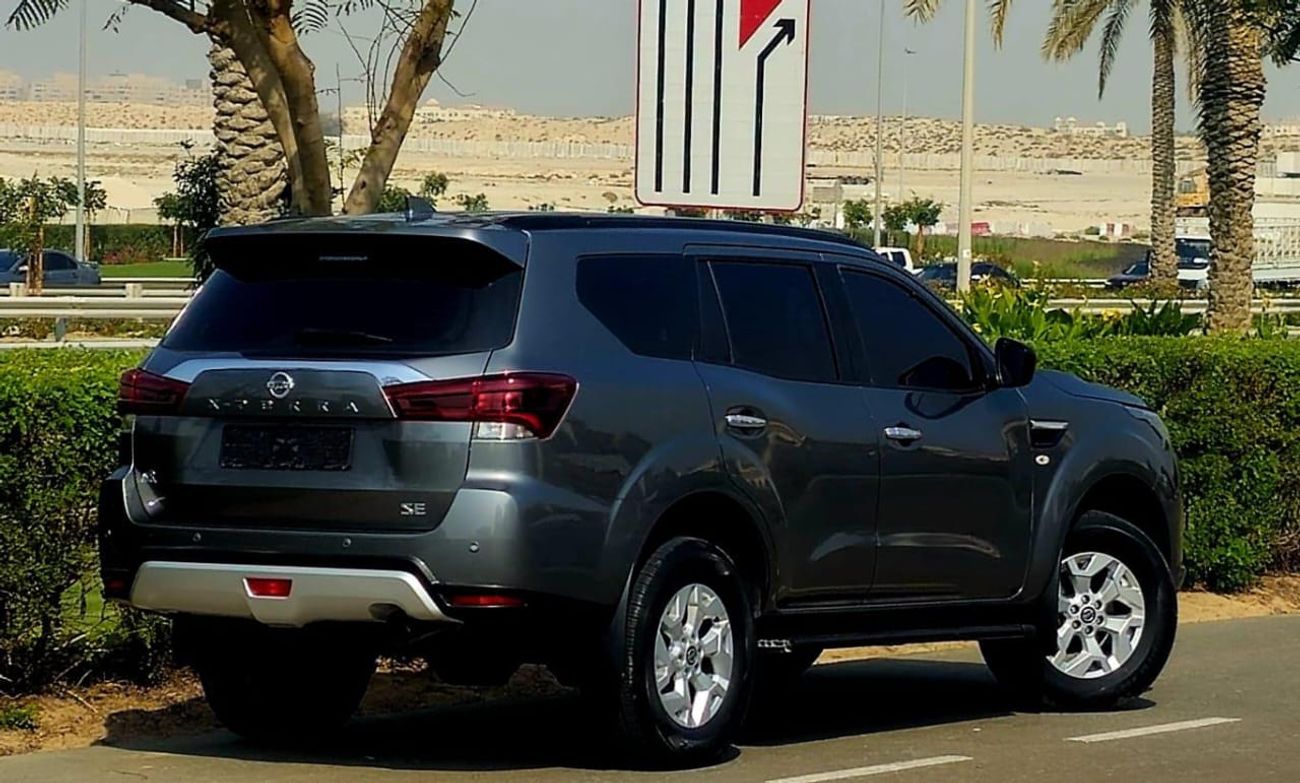 نيسان إكستيرا SE 2.5L RWD