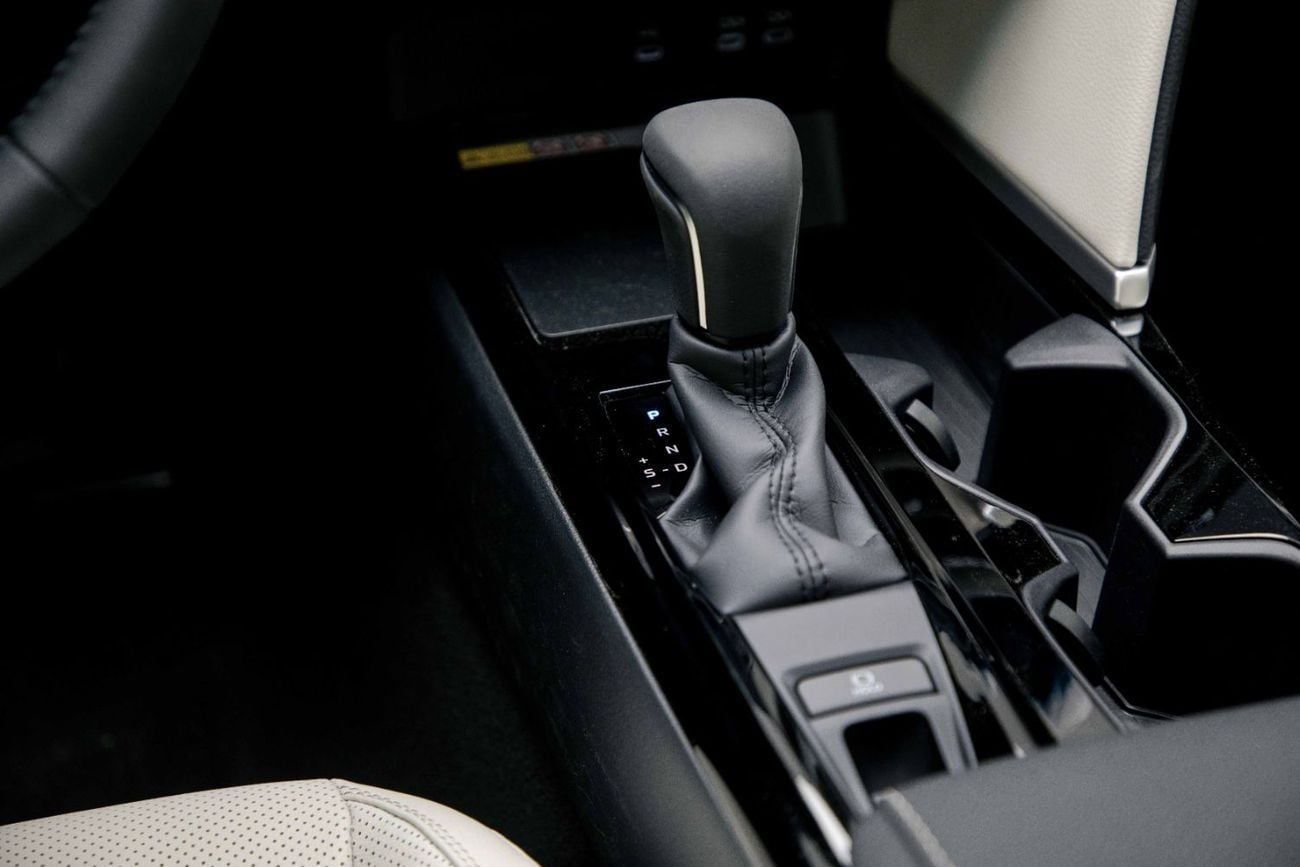 Toyota Camry GLE 2.5L - Netural Black Inside Formage  | Export Only