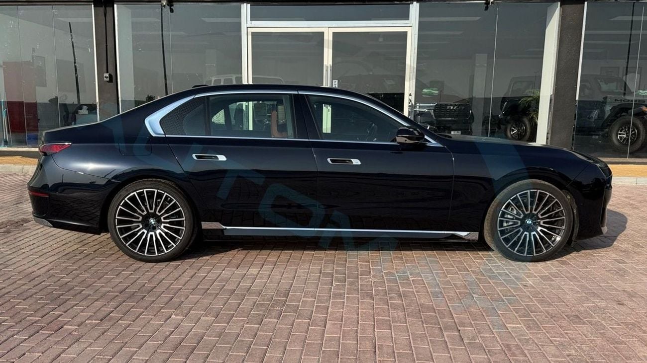 بي أم دبليو 740i ماستركلاس M SPORT PACKAGE 2026 (For Export , НА ЭКСПОРТ) 3.0TT RWD GCC Без пробега