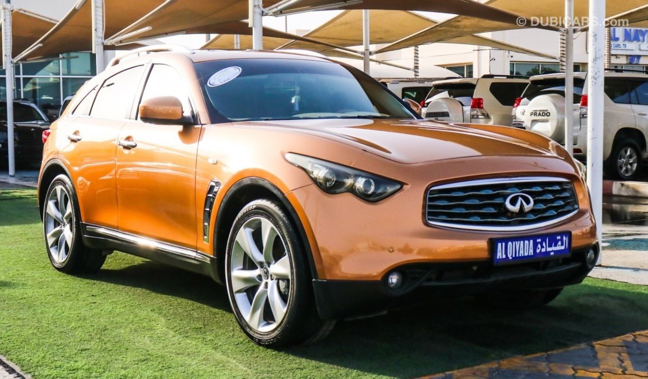 Infiniti FX50 S