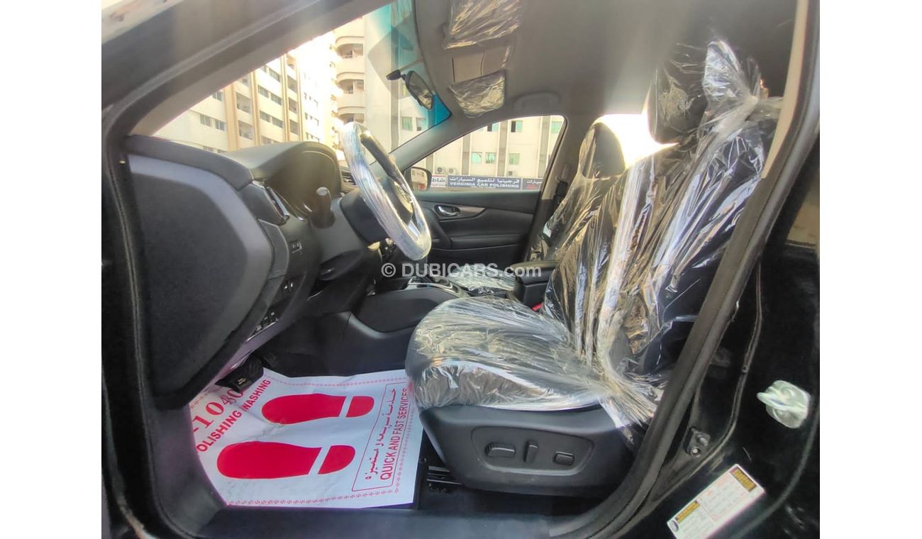 نيسان روج NISSAN ROGUE 2.5L // 2018 // AWD SV MIDNIGHT , VERY GOOD CONDITION // FOR EXORT OR LOCAL