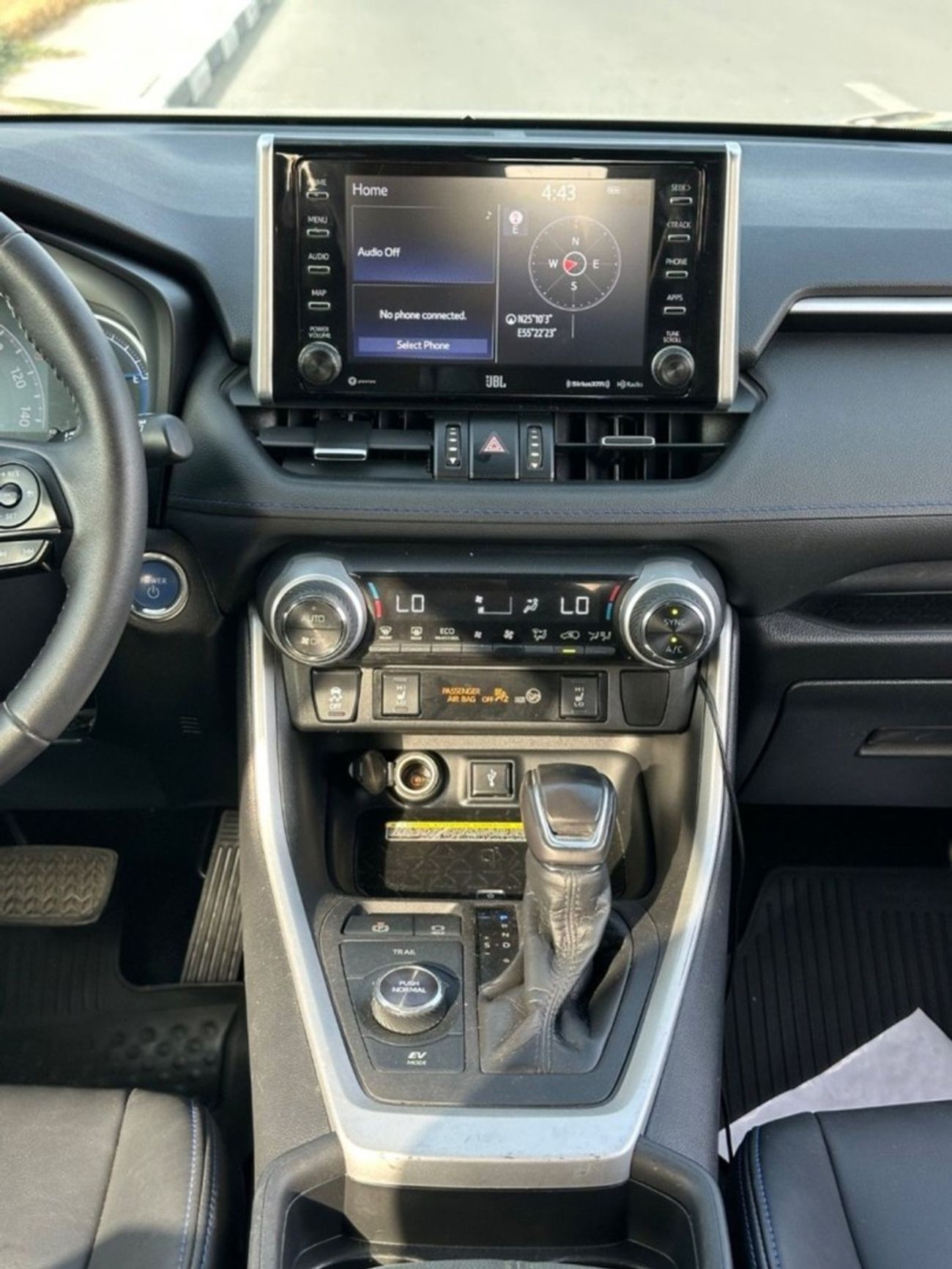 تويوتا راف ٤ Hybrid XSE, sunroof,leather seats, push start Full Option