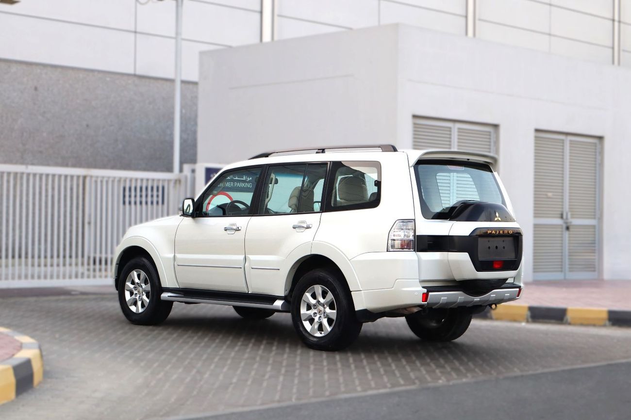 ميتسوبيشي باجيرو