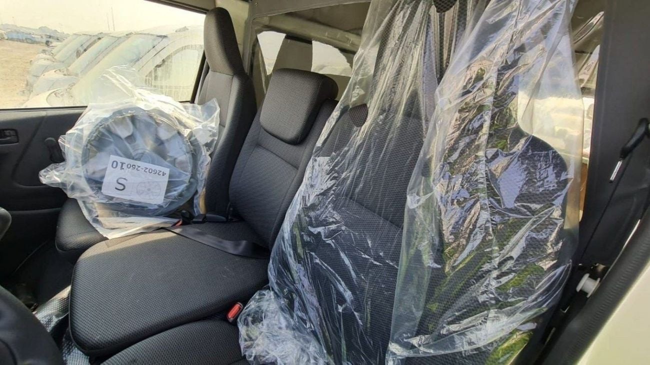 تويوتا هاياس Van 2.8L (174 HP) M/T