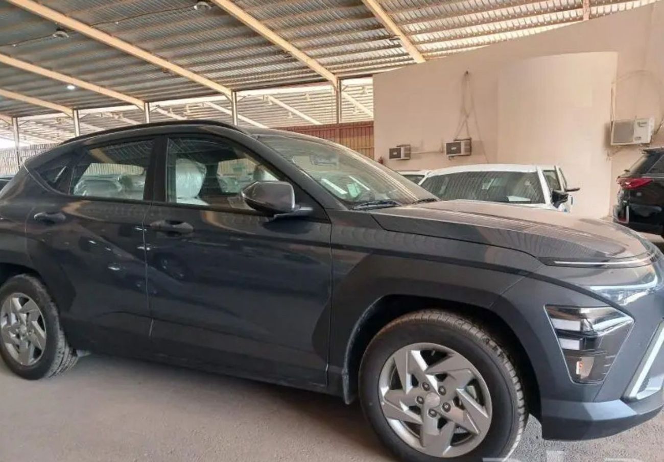 هيونداي كونا 1500cc Petrol FWD Wheels 17 ABS , Wheels 16' , Power Mirror Back and rear Sensors , Hallogen Headlig