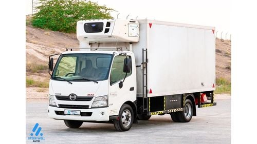 Hino 300 714 Freezer Box 2020 - DSL MT - 4.0L RWD - Like New Condition - Low Mileage - Book Now!