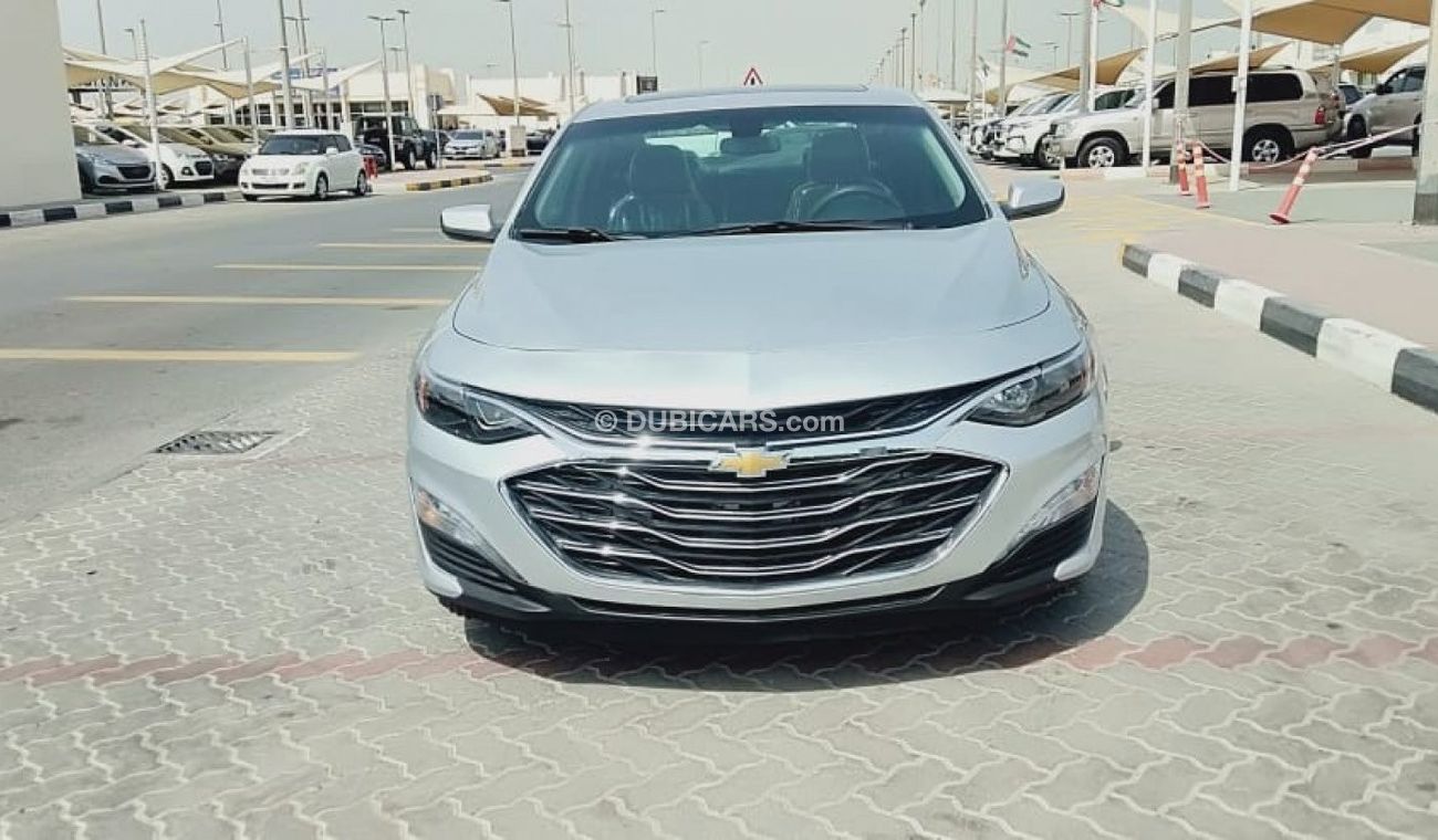 Chevrolet Malibu LT - With Panoramic Sunroof
