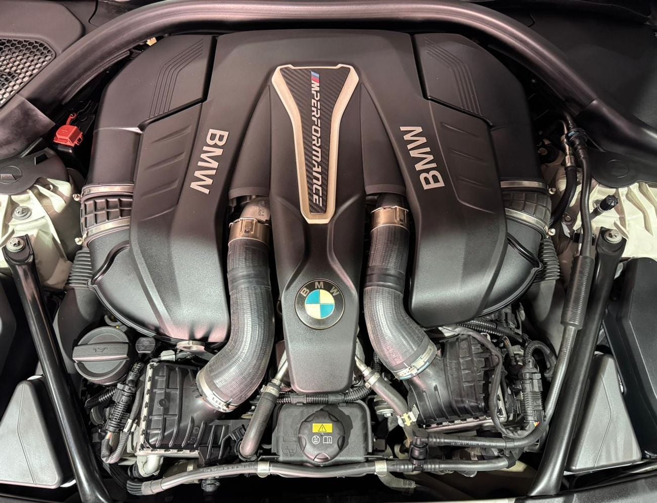 BMW M550i Std 4.4L 4.4 L,V8 | One Owner | Excellent |GCC Specs