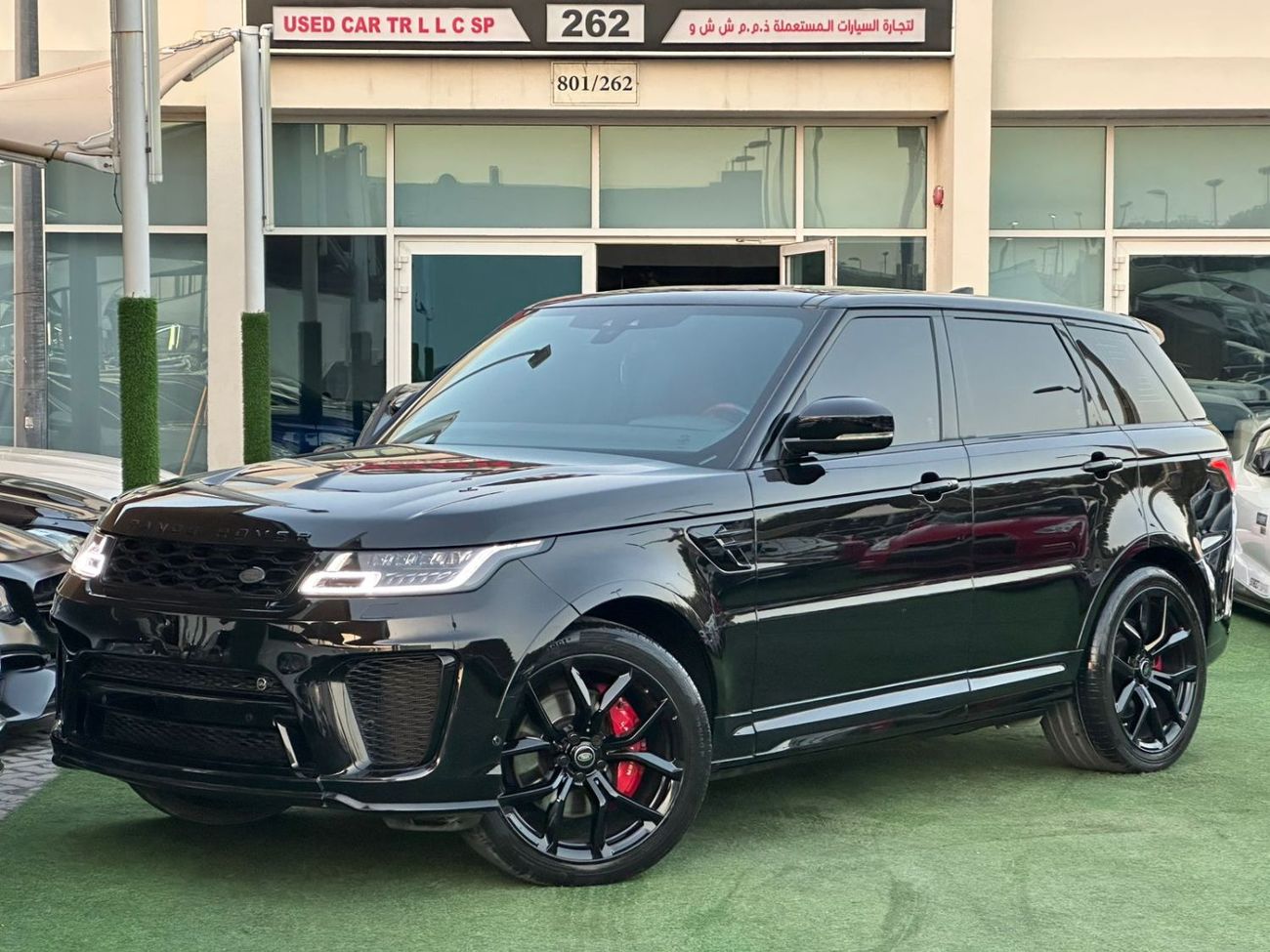 Land Rover Range Rover Sport RANGE ROVER SPORT SVR GCC 2018 FULL OPTION ORIGINAL PAINT PERFECT CONDITION