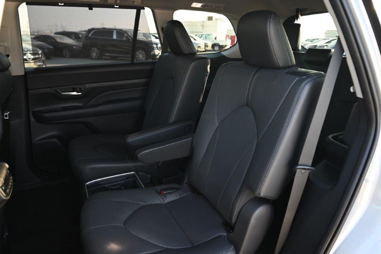 تويوتا جراند هايلاندر Hybrid 2.5L AWD 7-Seater Automatic