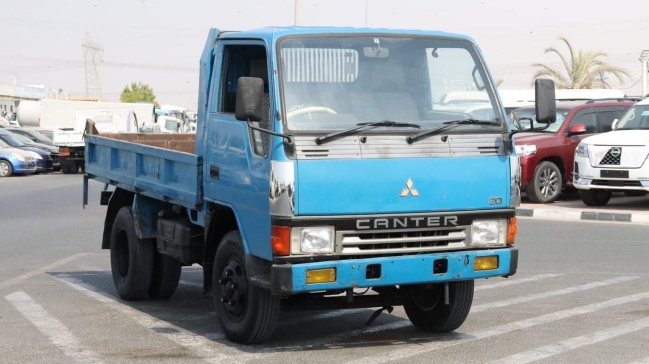 Mitsubishi Canter Van 