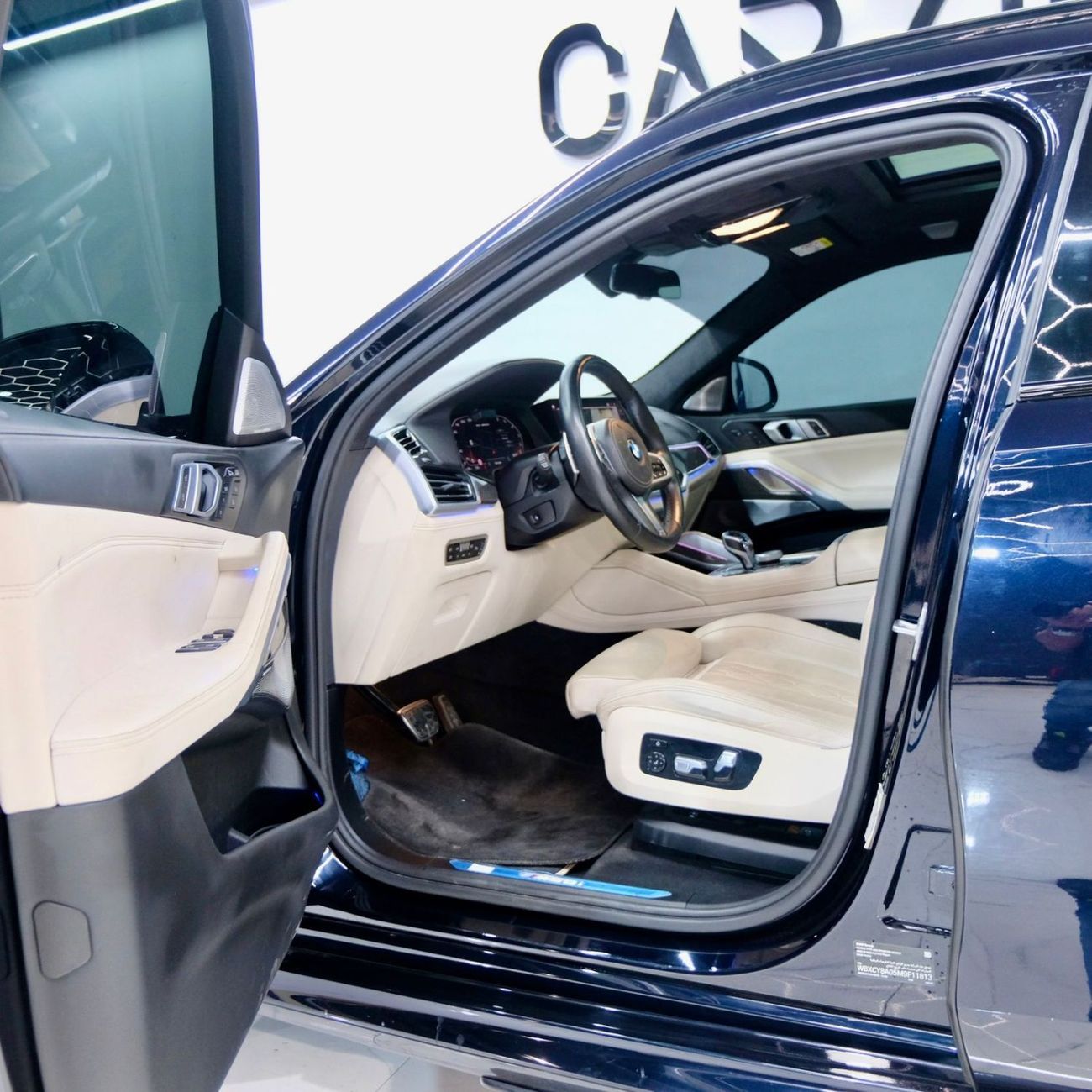 BMW X6 V8 4.4L AED 5,190 P.M l 0% Down Payment l BMW X6 xDrive50i | AGMC Warranty & Service Contract & Full