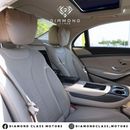 Mercedes-Benz S 560 Exclusive Edition 4.0L Mercedes S560 AMG Full Option  Panoramic  5 Buttons  2018 GCC