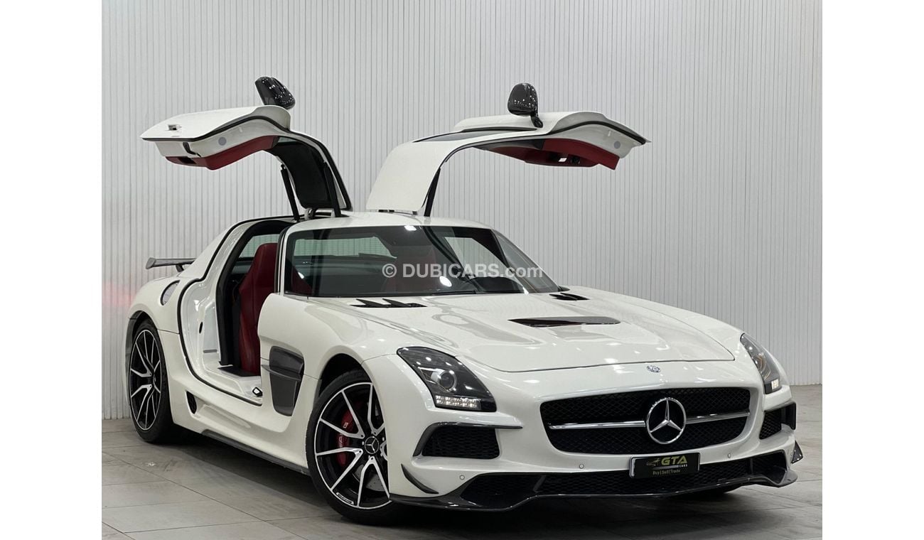 Mercedes-Benz SLS AMG 2011 Mercedes-Benz SLS AMG, Full Kuwait Mercedes Service History, Original Kit Available