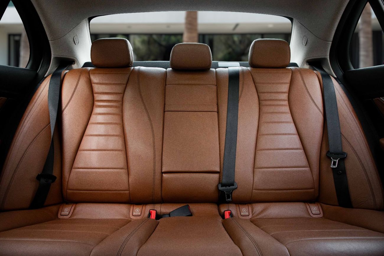 مرسيدس بنز E300 | 2,702 P.M  | 0% Downpayment | Immaculate Condition!