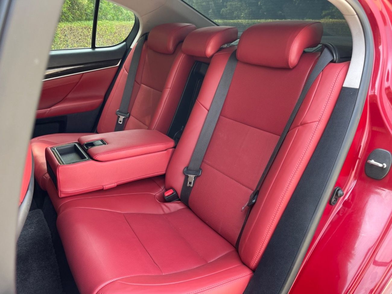 Lexus GS250 Lexus GS 250sport (GCC  _ SPEC) - mobile 2012- VERY GOOD CONDITION