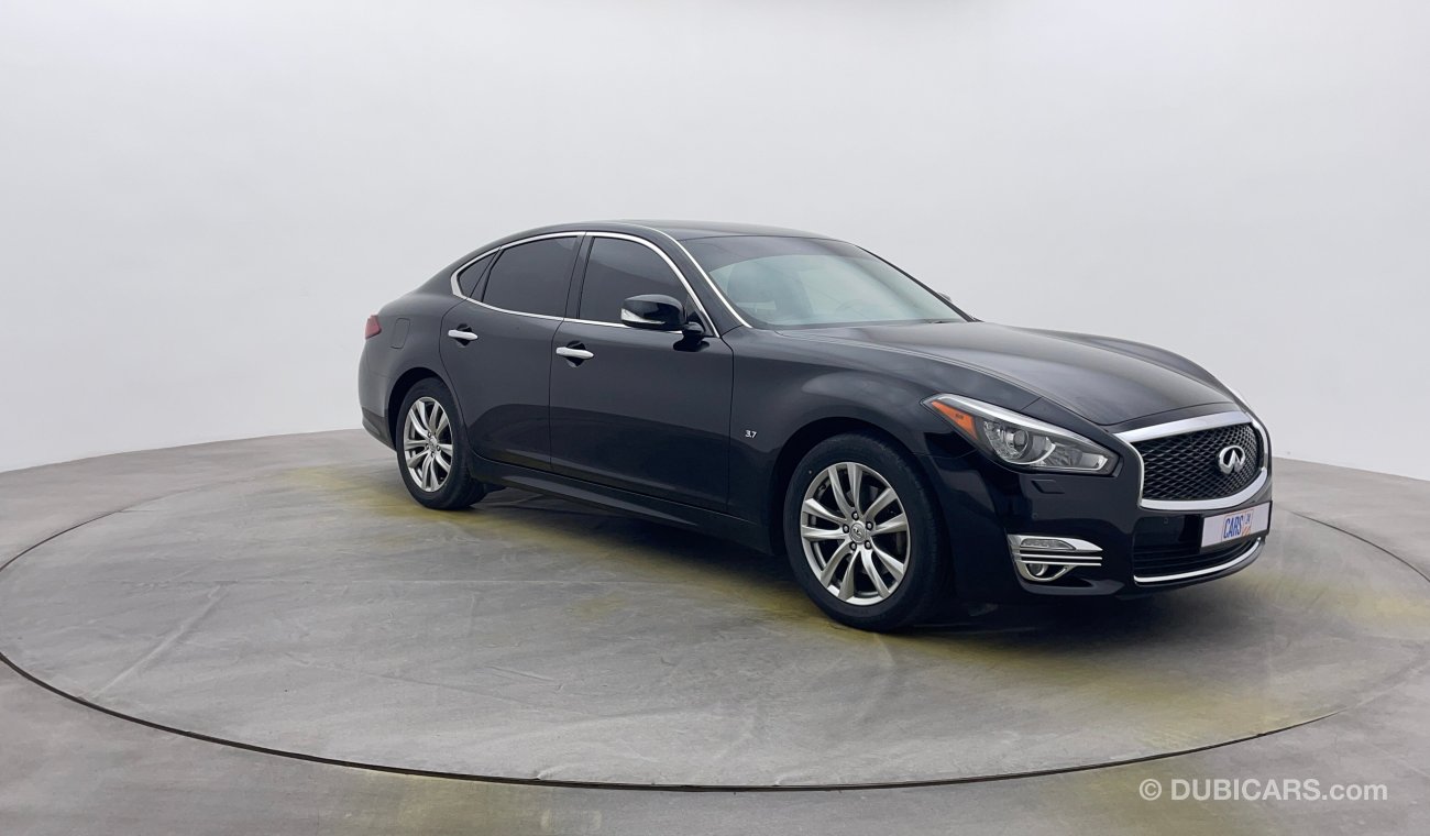 Infiniti Q70 LUXURY 3700