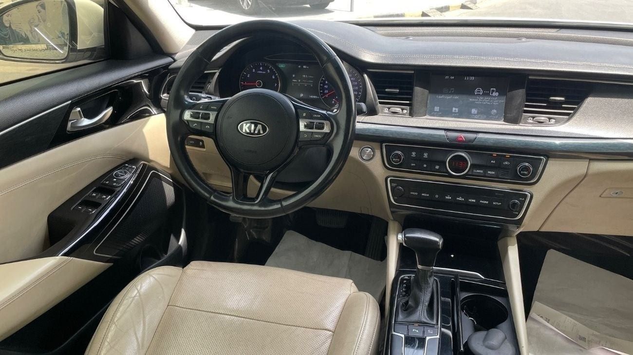 Kia Cadenza GDi Top 3.3L GCC